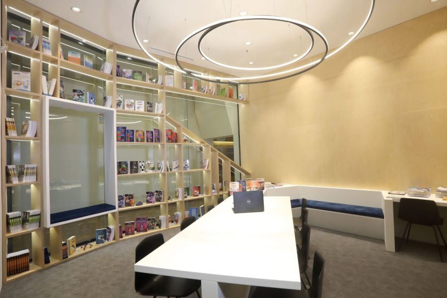 Φροντιστήρια Μπαχαράκης Πεύκα  Ρετζίκι